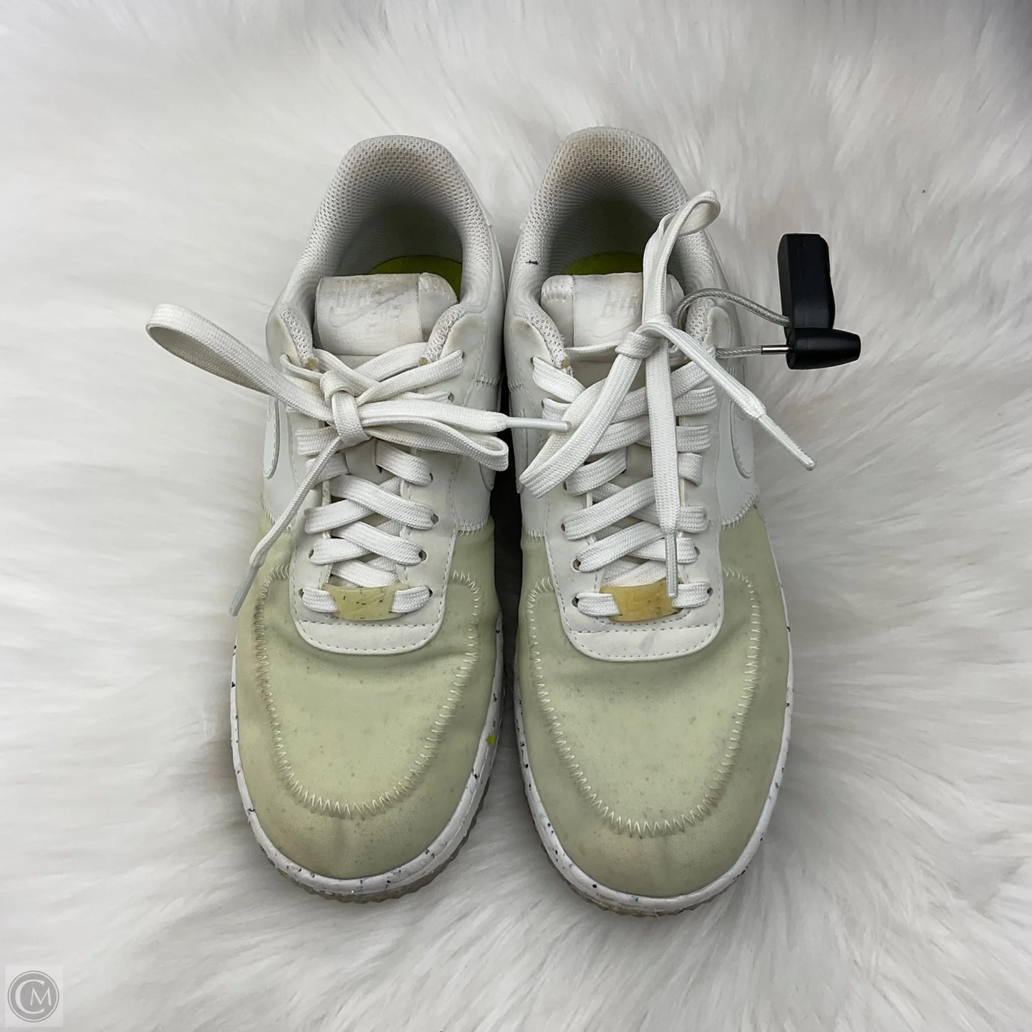 Shoes Sneakers By Nike In White, Size: 6.5