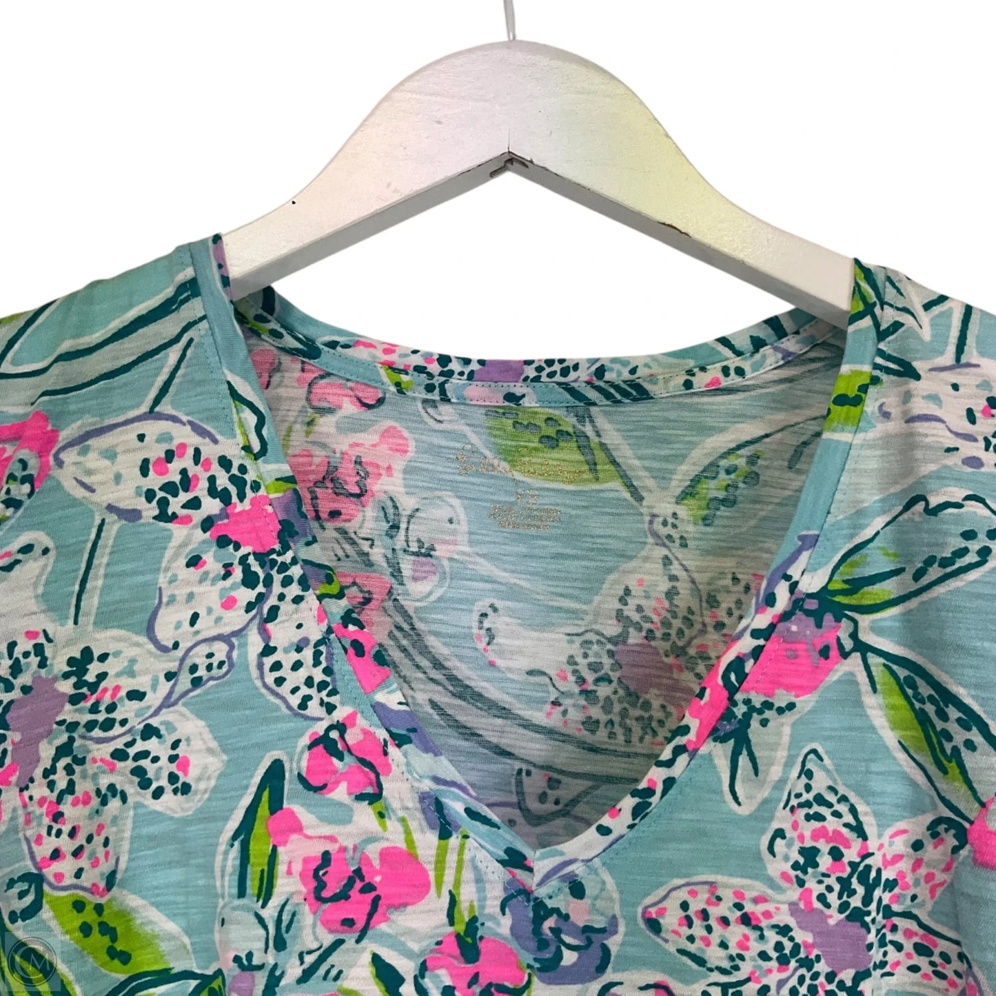 Top Short Sleeve Designer By Lilly Pulitzer In Multi-colored, Size: Xs