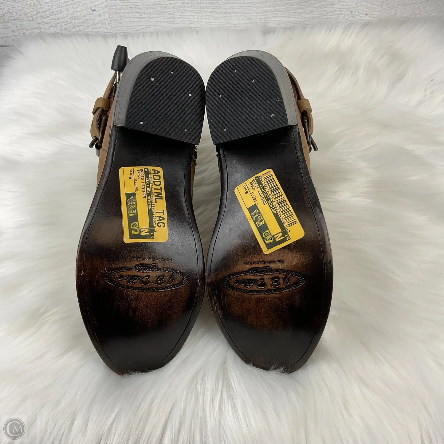 Boots Leather By Clothes Mentor In Brown, Size: 6