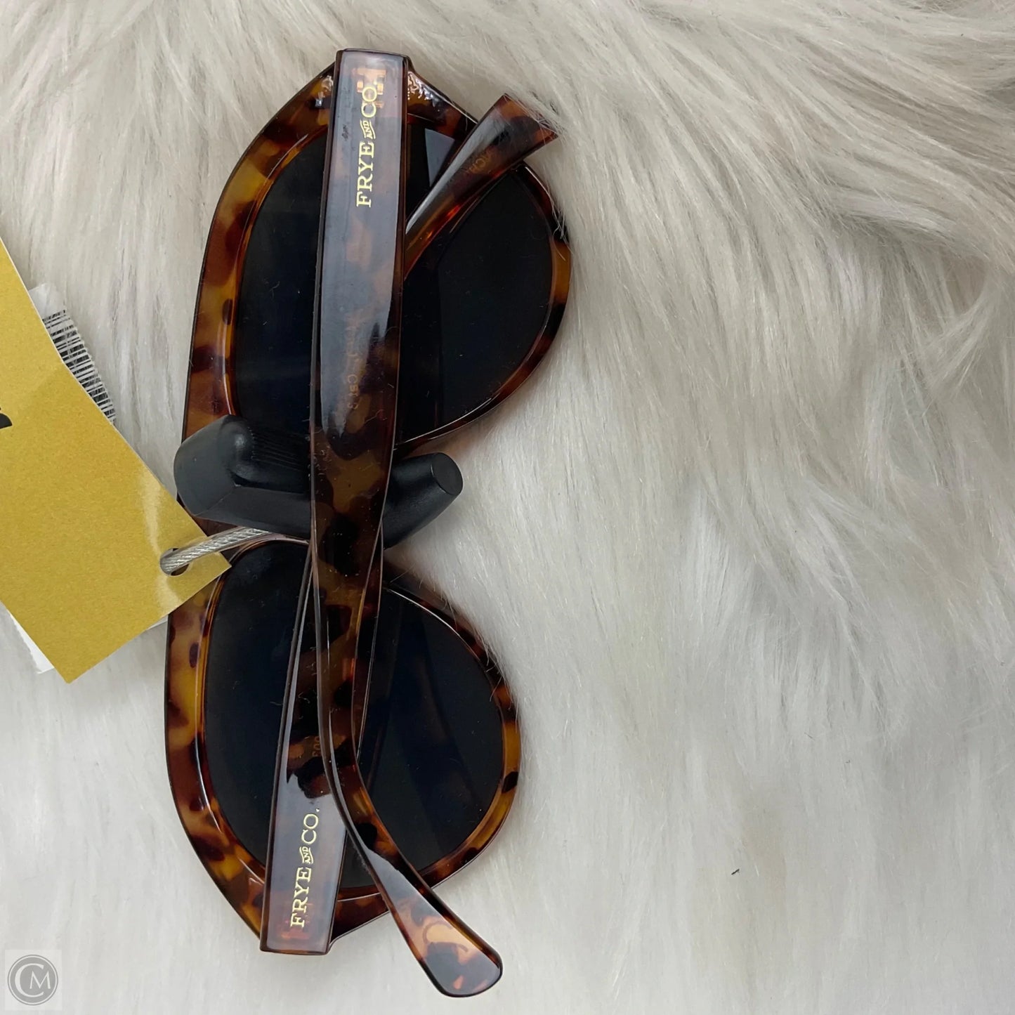 Sunglasses Designer By Frye, Size: Medium