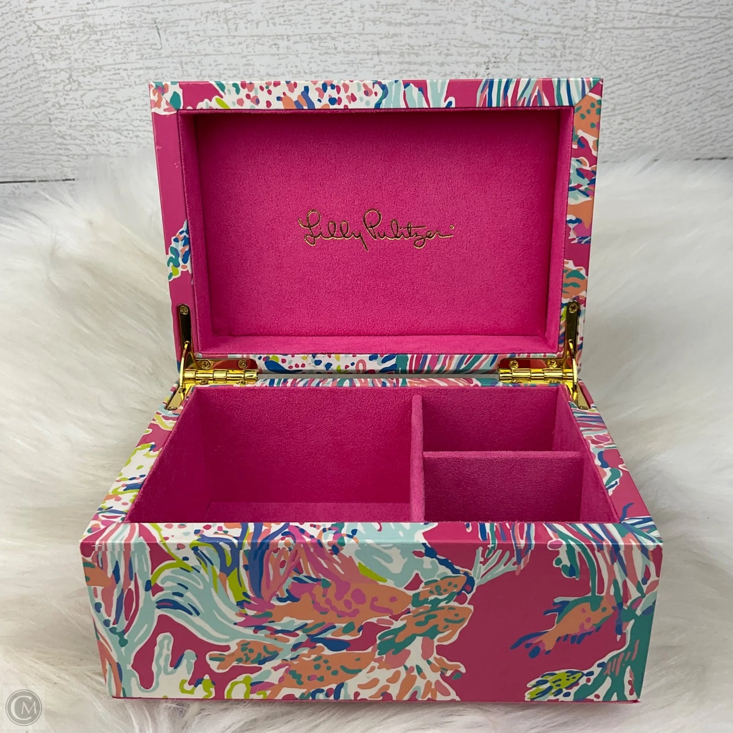 Accessory Designer Label By Lilly Pulitzer
