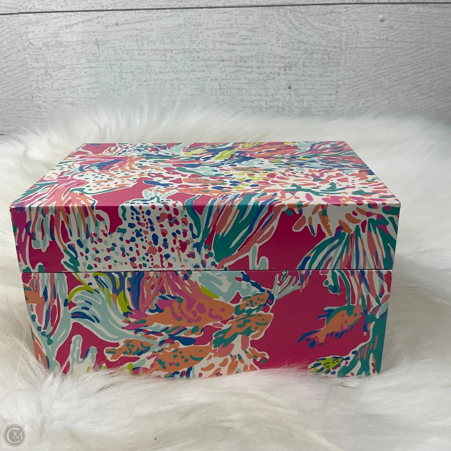 Accessory Designer Label By Lilly Pulitzer