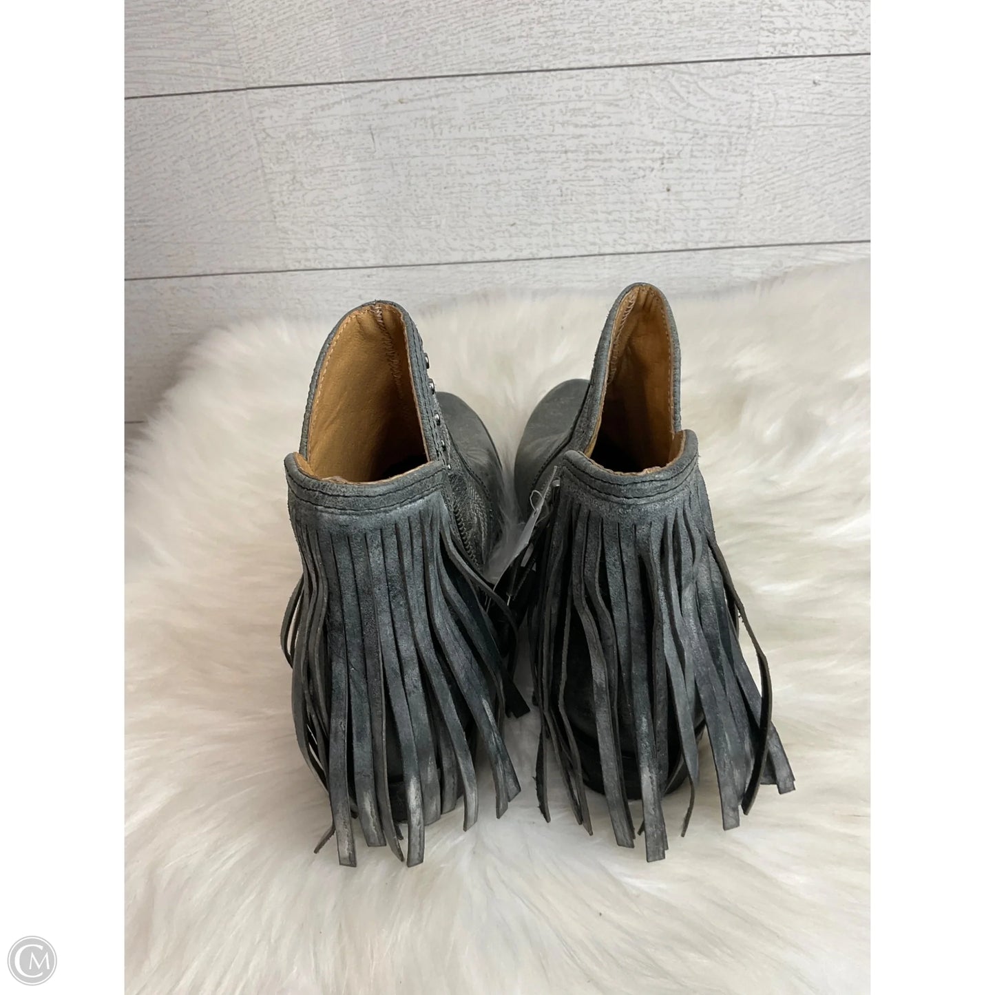 Boots Ankle Flats By Clothes Mentor In Grey, Size: 8.5