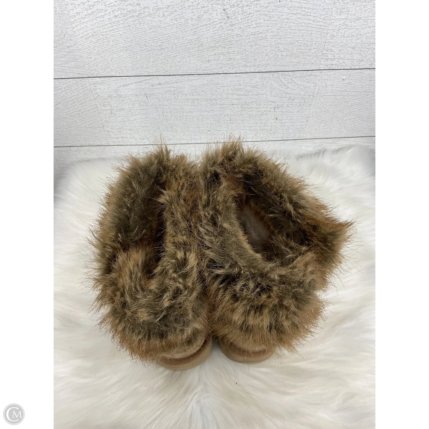 Boots Designer By Ugg In Brown, Size: 8