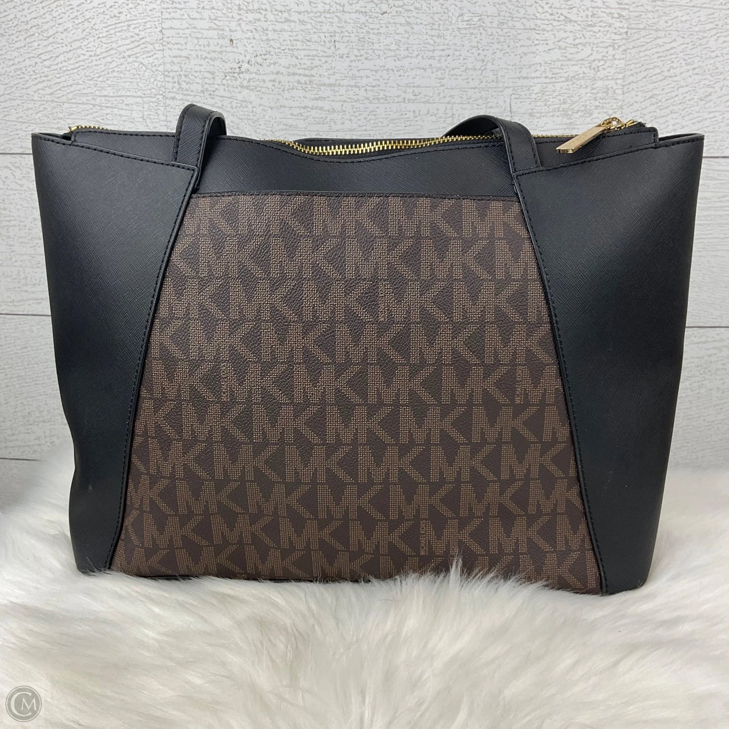 Handbag Designer By Michael Kors, Size: Medium