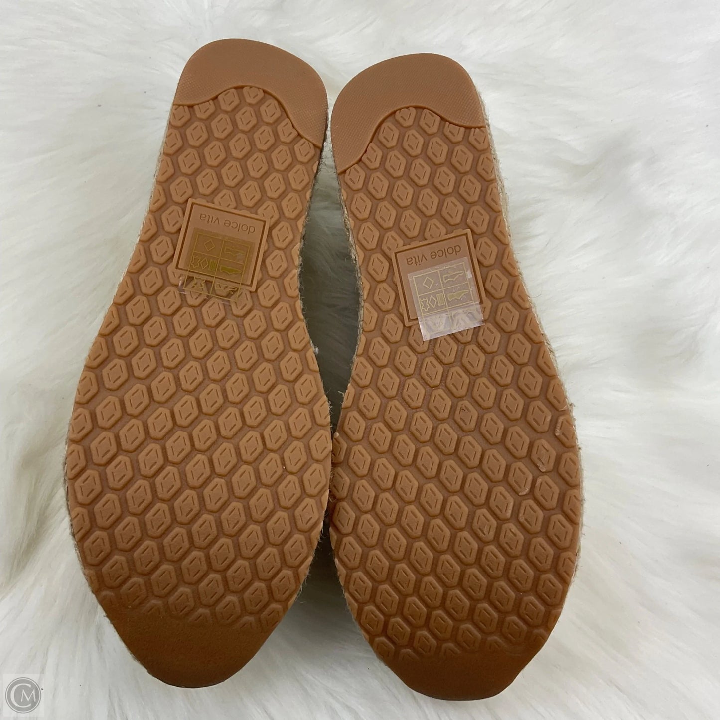 Shoes Sneakers By Dolce Vita In Cream, Size: 6.5