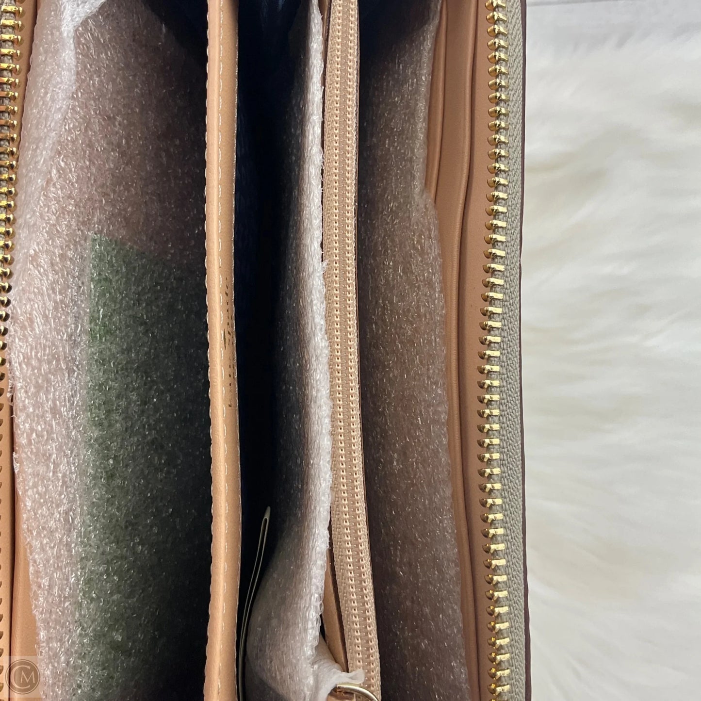 Wallet Designer By Kate Spade, Size: Medium