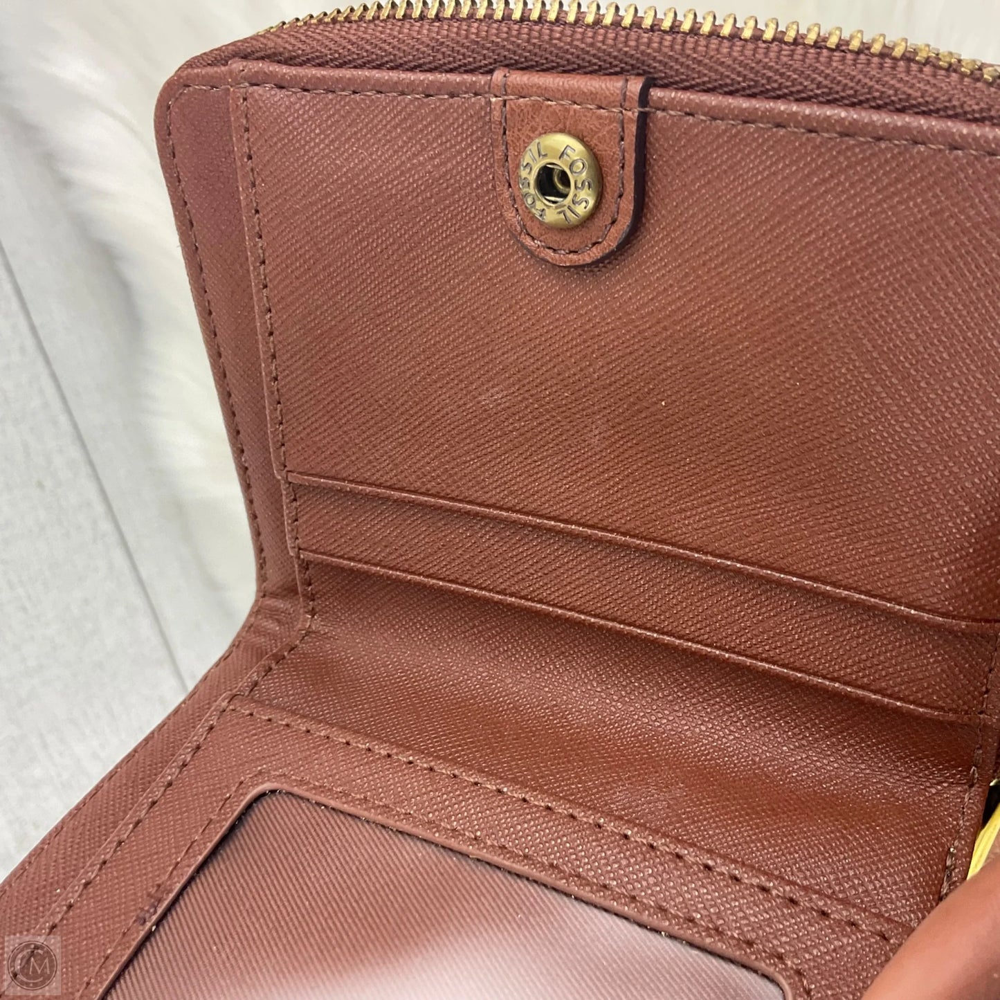 Wallet By Fossil, Size: Small