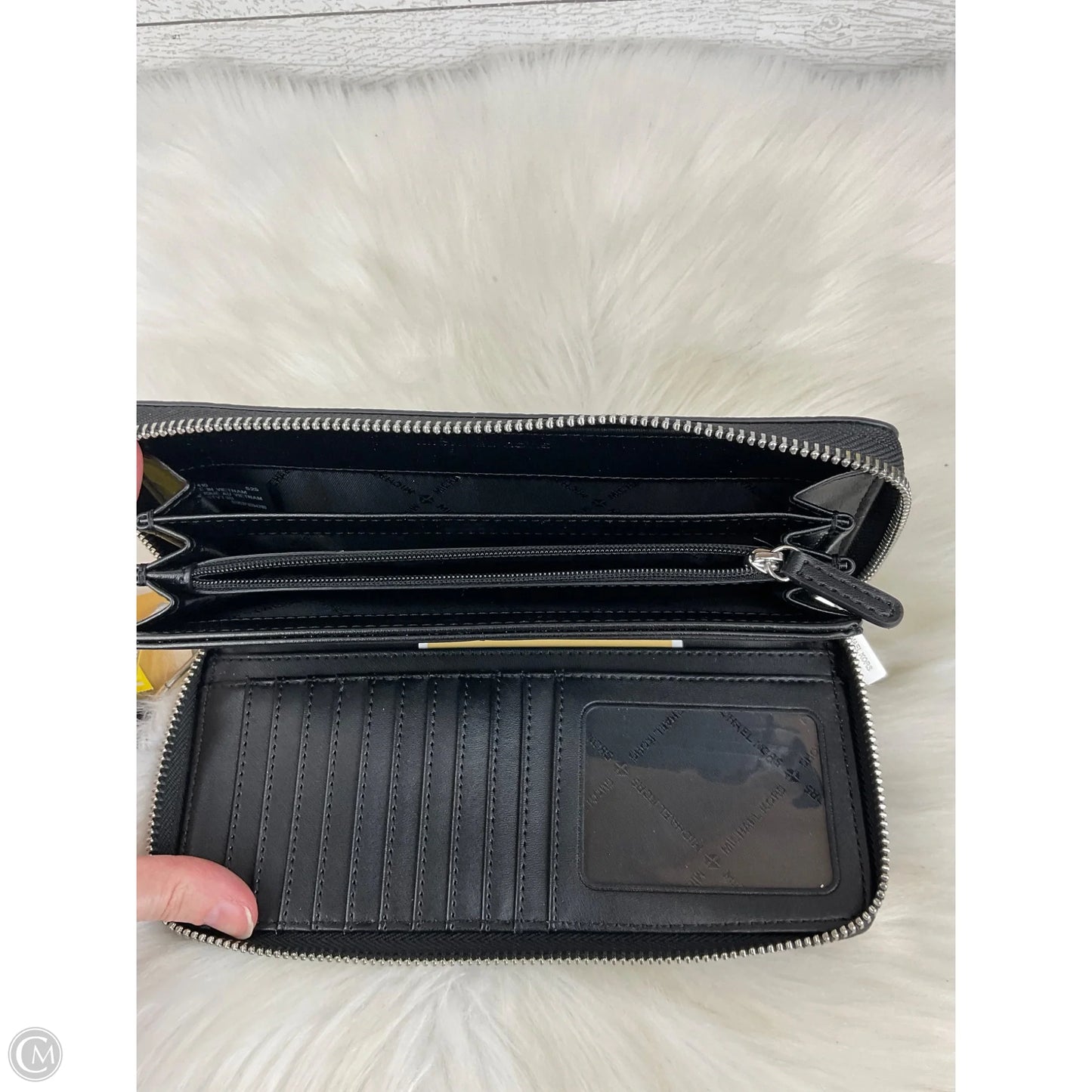 Wristlet Designer By Michael Kors, Size: Large
