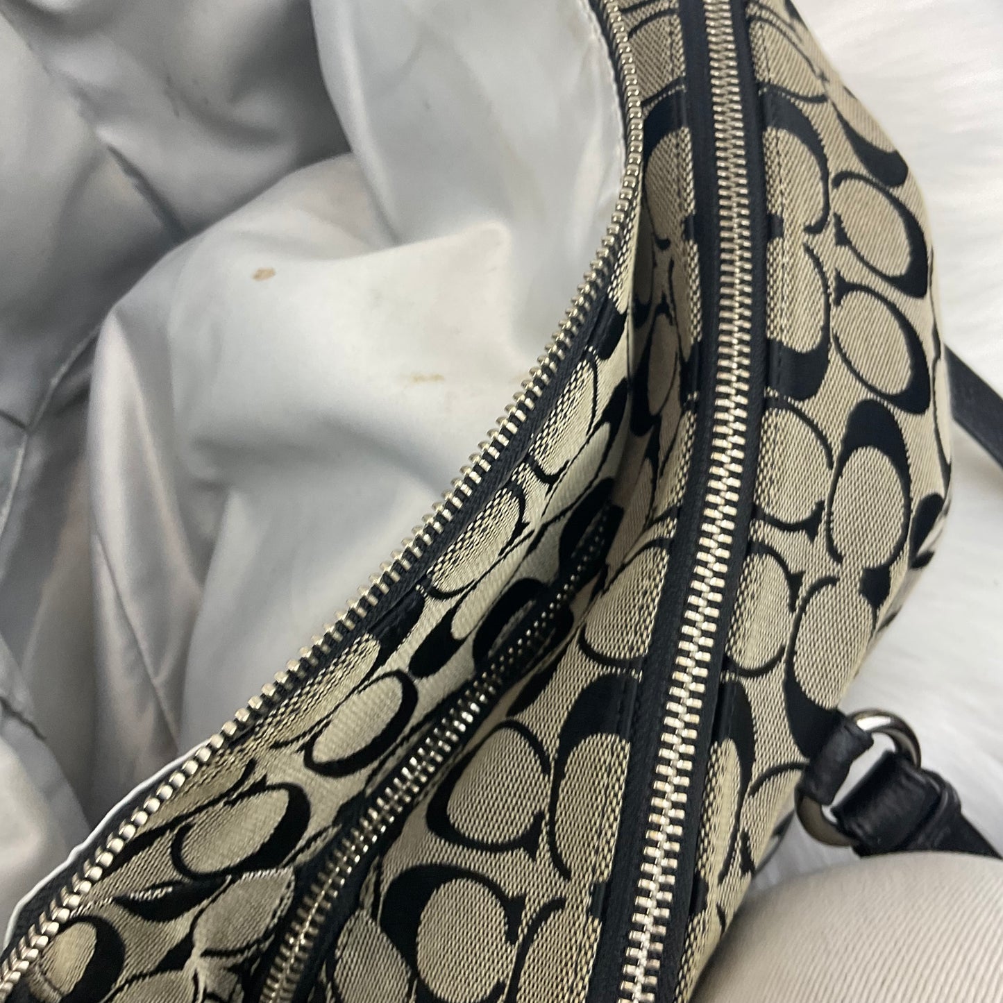 Handbag Designer By Coach, Size: Medium