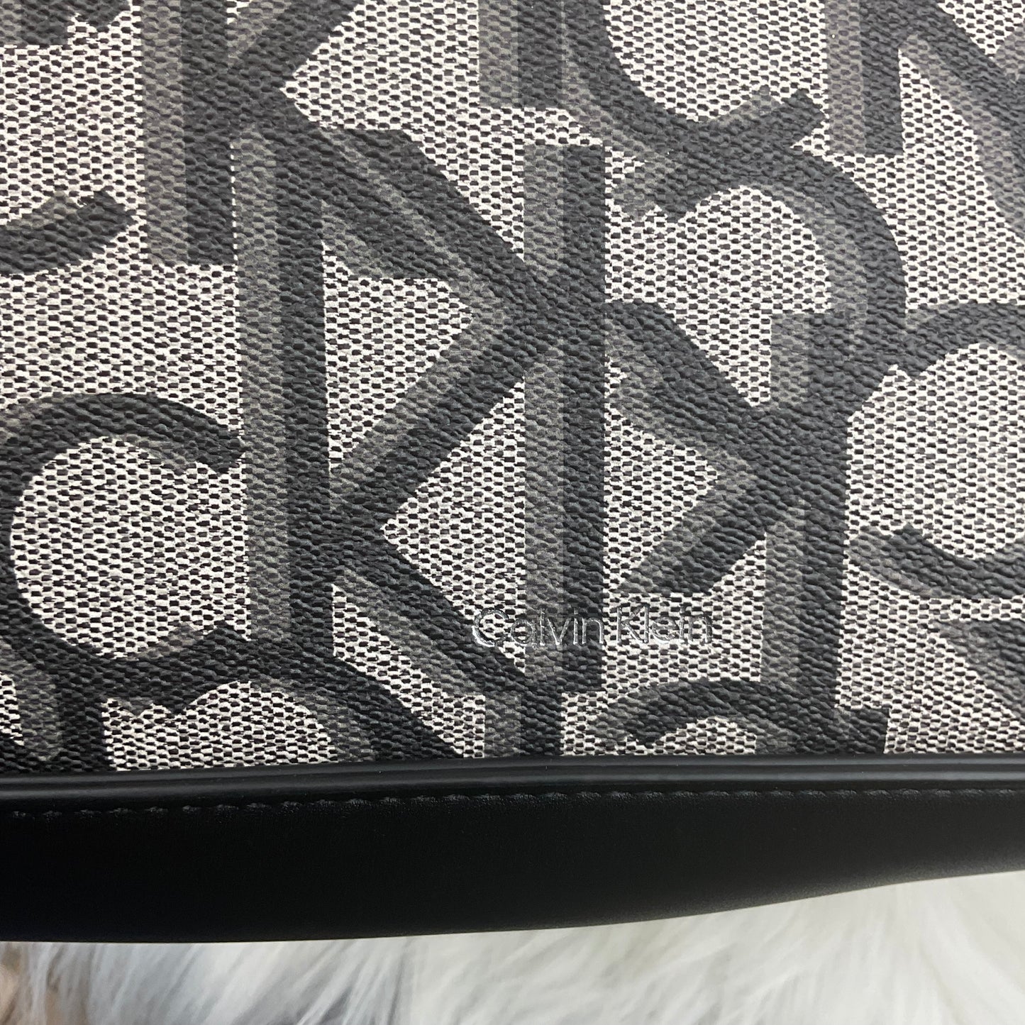 Handbag By Calvin Klein, Size: Small