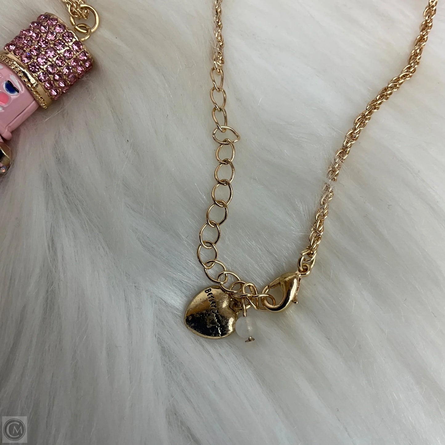 Necklace Pendant By Clothes Mentor