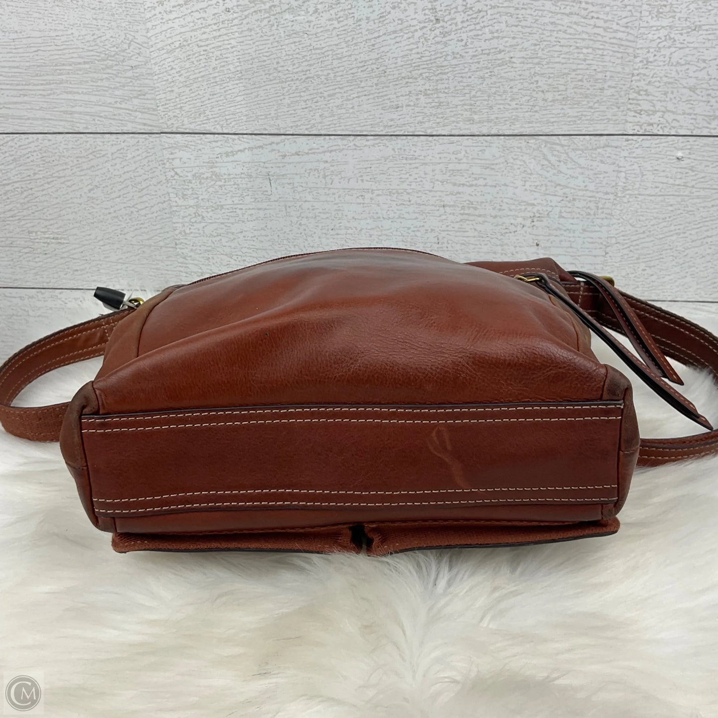 Crossbody By Fossil, Size: Large