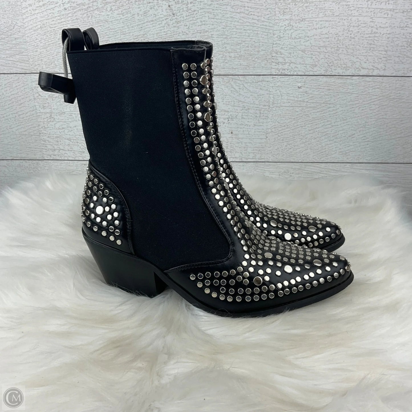 Boots Ankle Heels By Clothes Mentor In Black, Size: 5