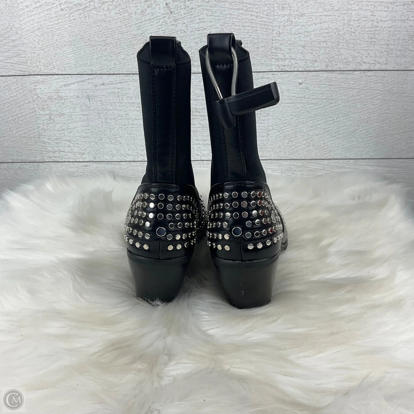 Boots Ankle Heels By Clothes Mentor In Black, Size: 5