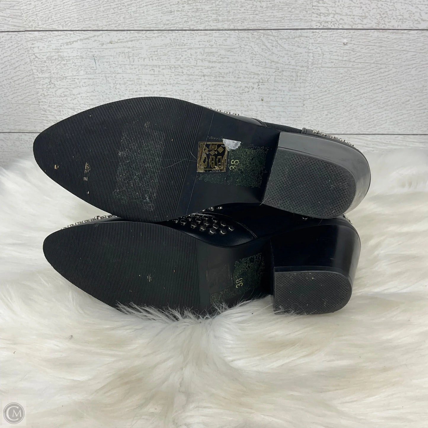 Boots Ankle Heels By Clothes Mentor In Black, Size: 5