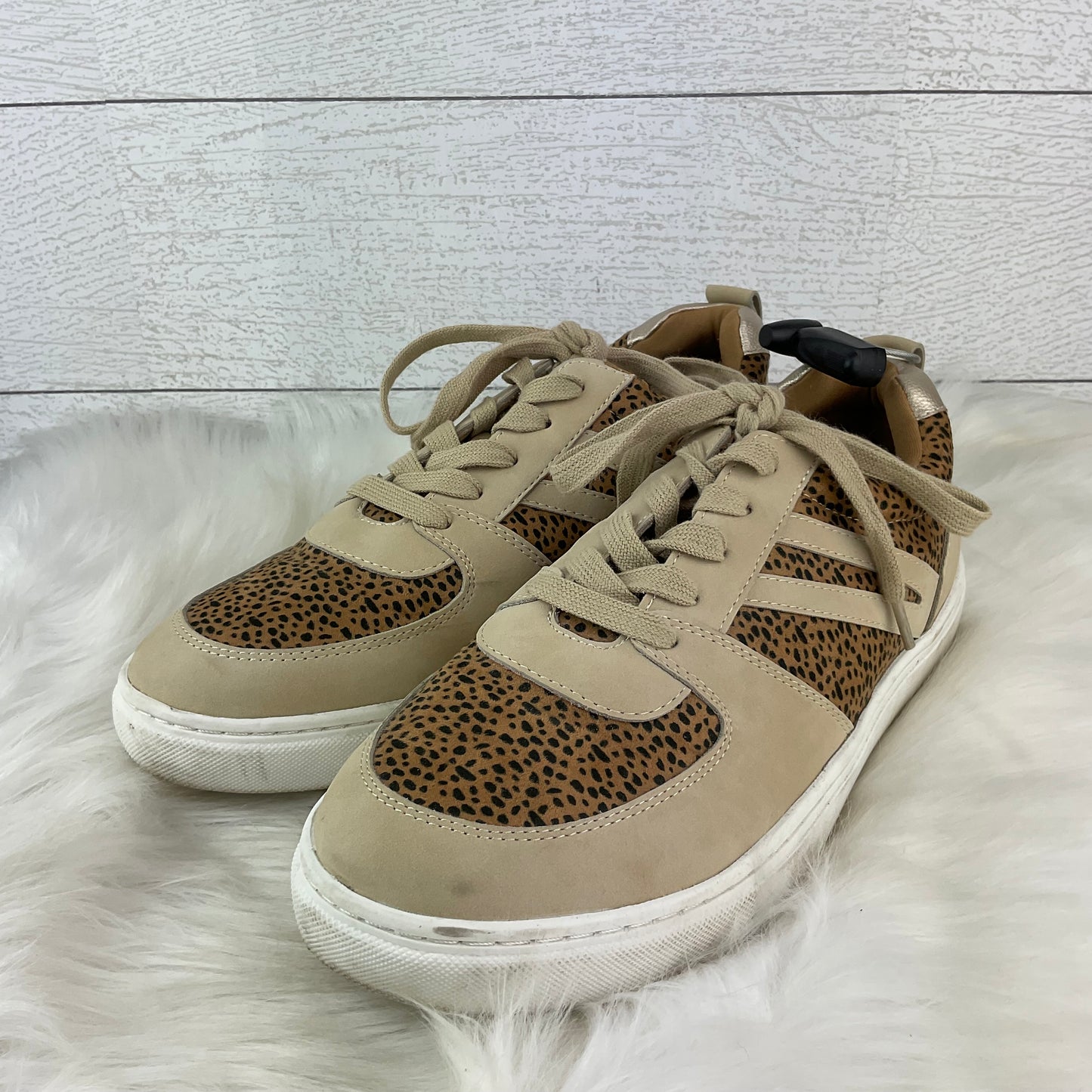 Animal Print Shoes Sneakers Lane Bryant, Size 10