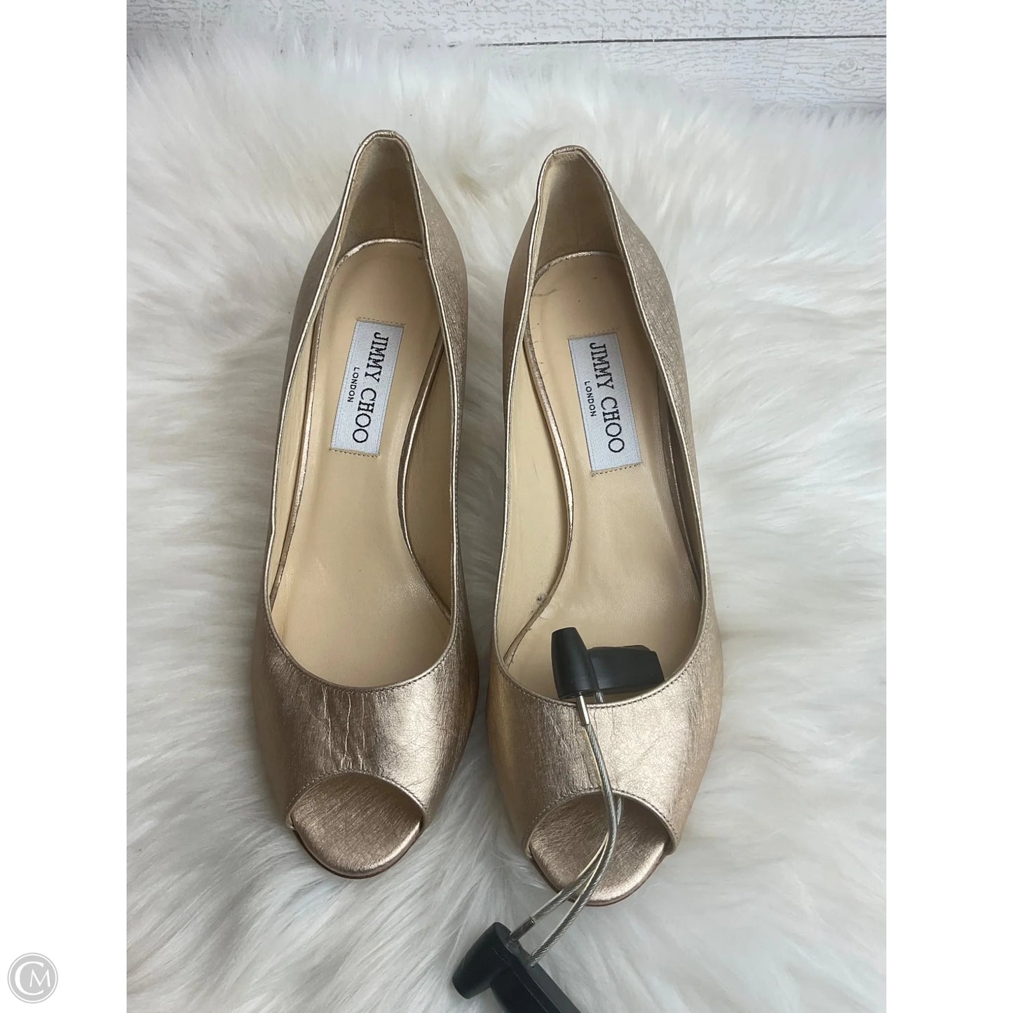 Shoes Luxury Designer By Jimmy Choo In Gold, Size: 7.5