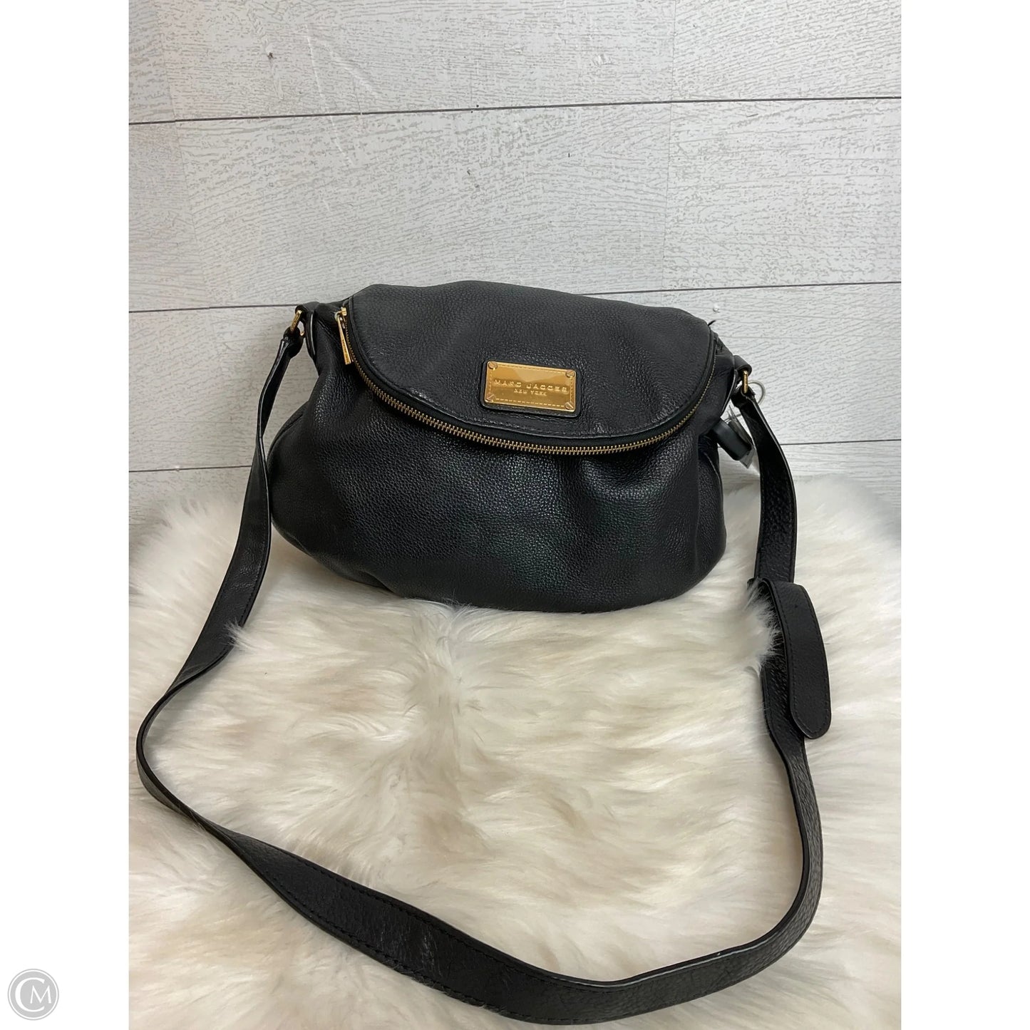 Crossbody Luxury Designer By Marc Jacobs, Size: Medium