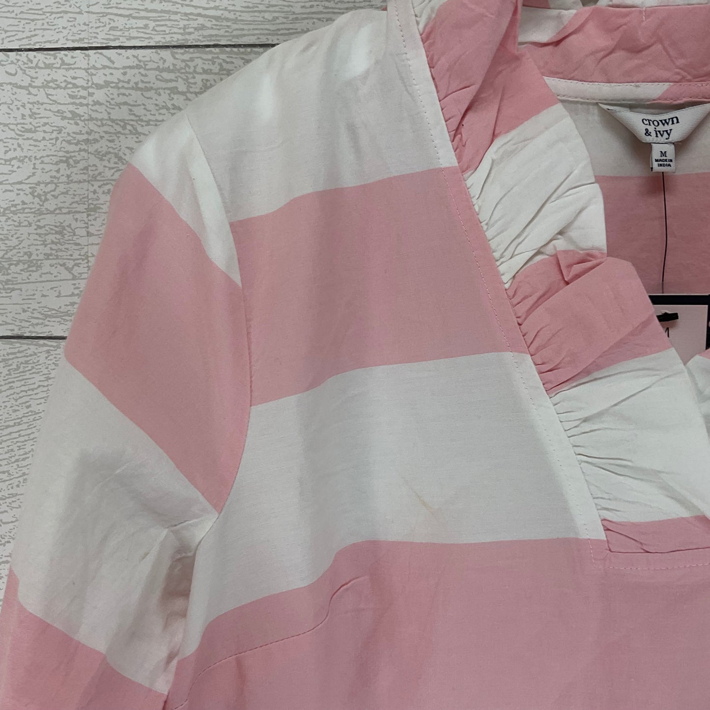 Top Long Sleeve By Crown And Ivy In Pink & White, Size: M