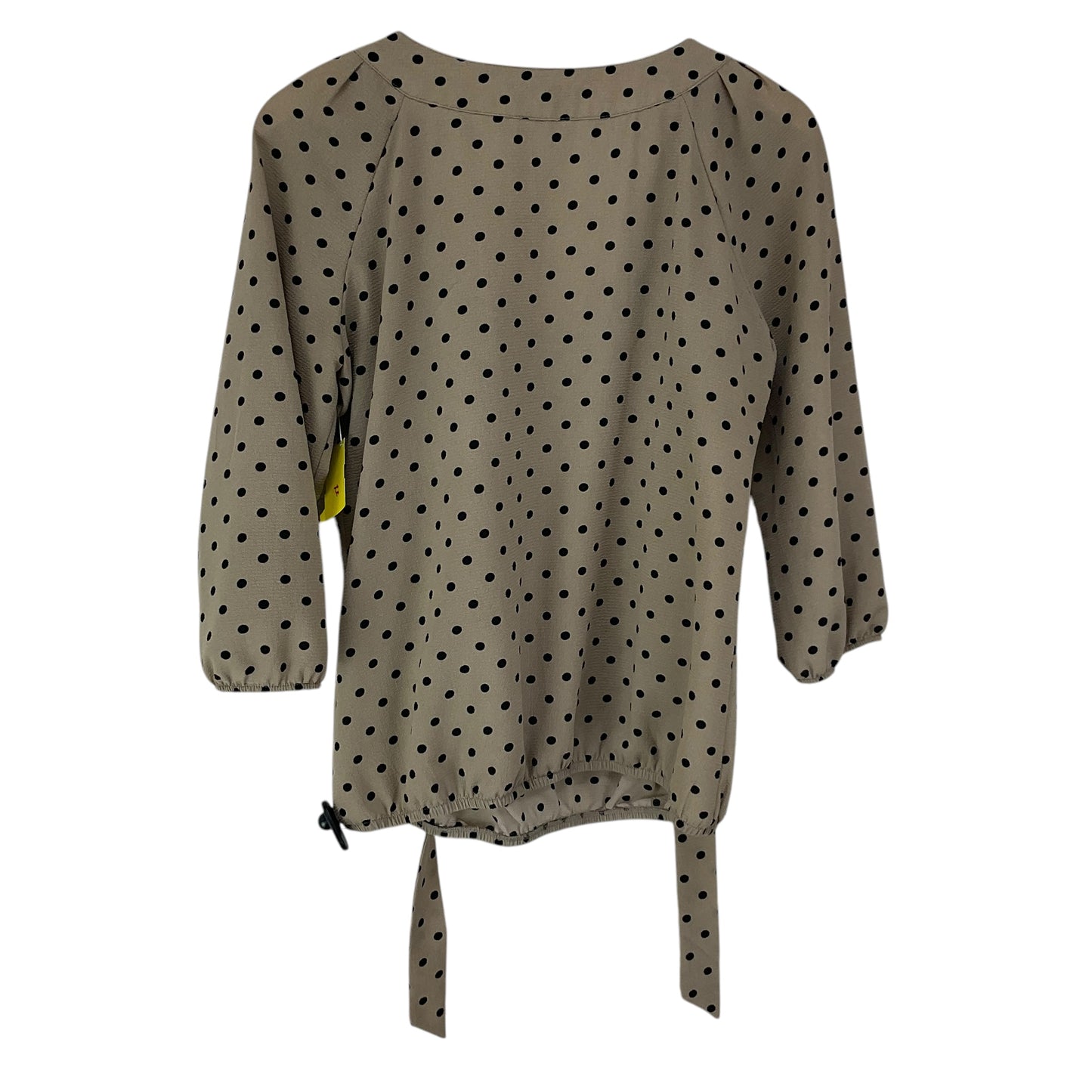 Top Long Sleeve By Clothes Mentor In Polkadot Pattern, Size: M