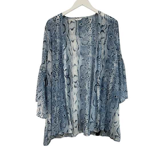 Kimono By Kaktus In Blue, Size: Osfm