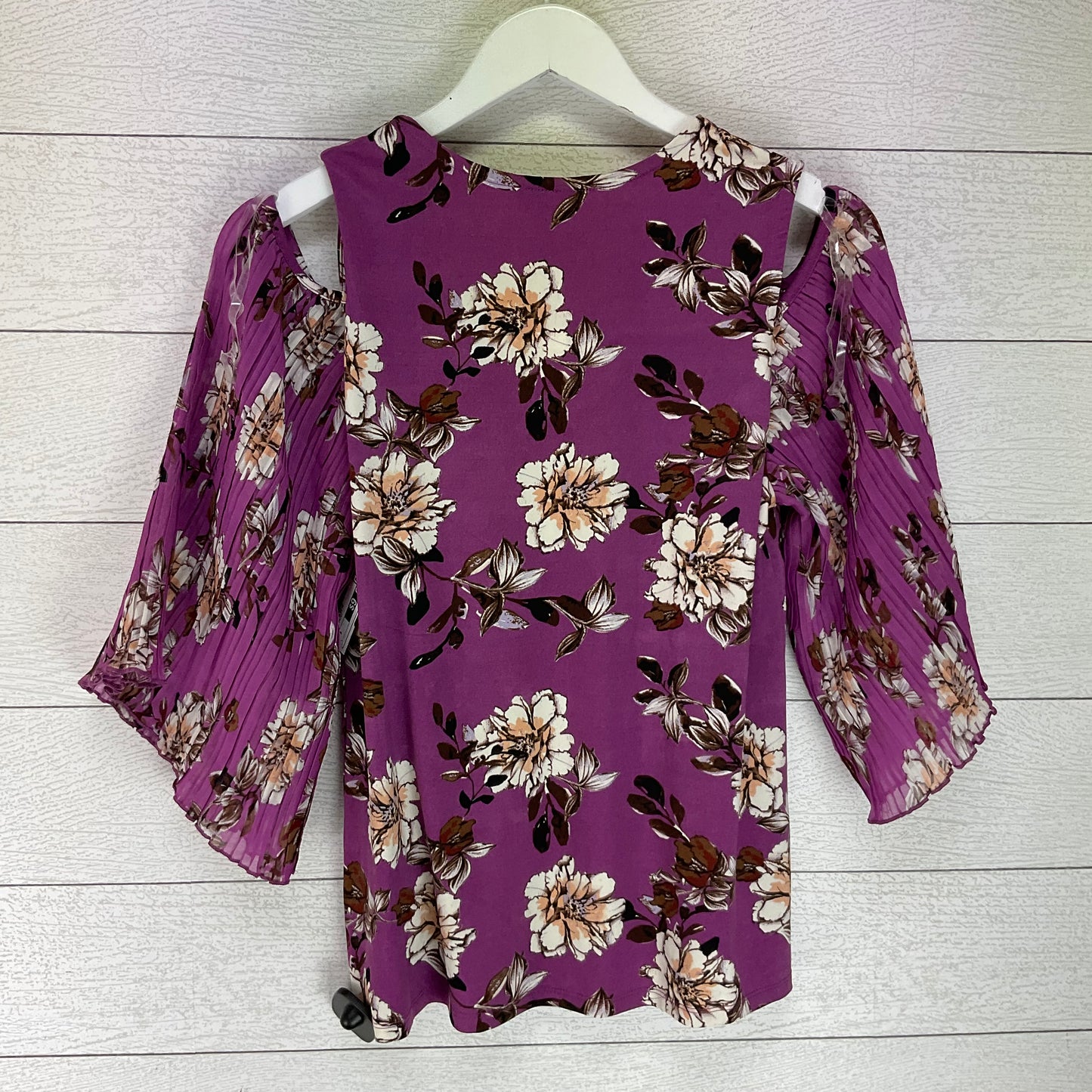 Top 3/4 Sleeve By Cato In Floral Print, Size: S