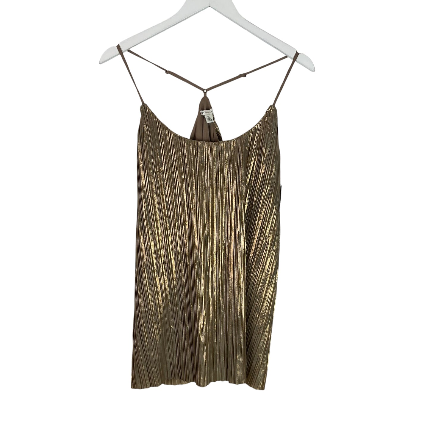 Top Sleeveless By Cato In Gold, Size: Xl