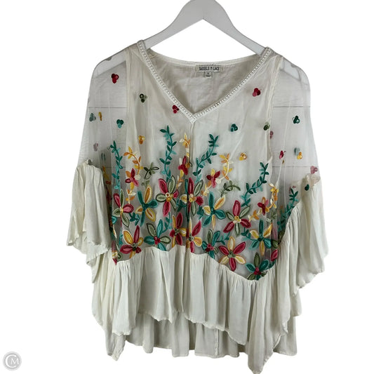 Top Short Sleeve By Clothes Mentor In White, Size: S