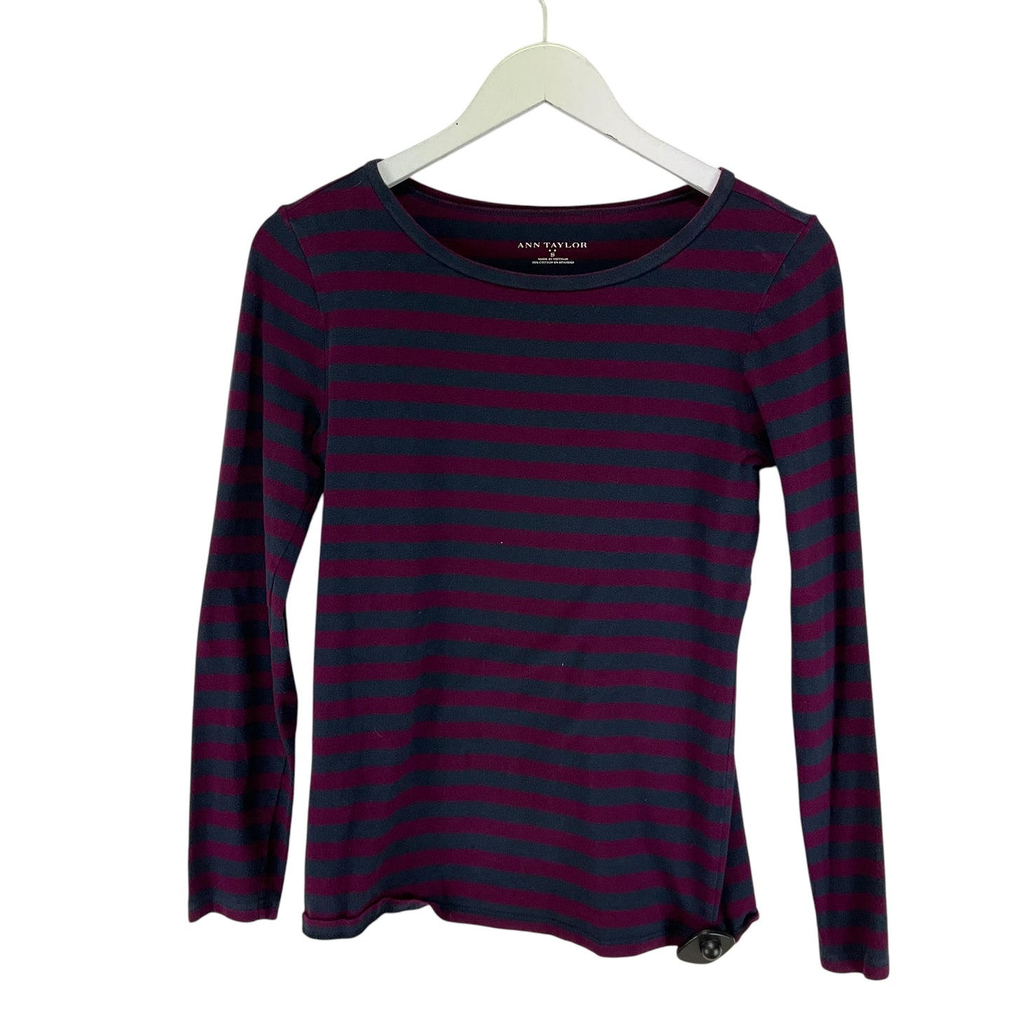 Top Long Sleeve By Ann Taylor In Striped Pattern, Size: S