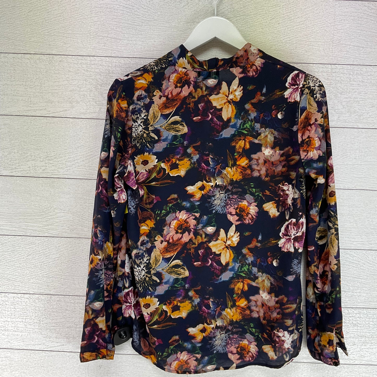 Top Long Sleeve By New Directions In Multi-colored, Size: S