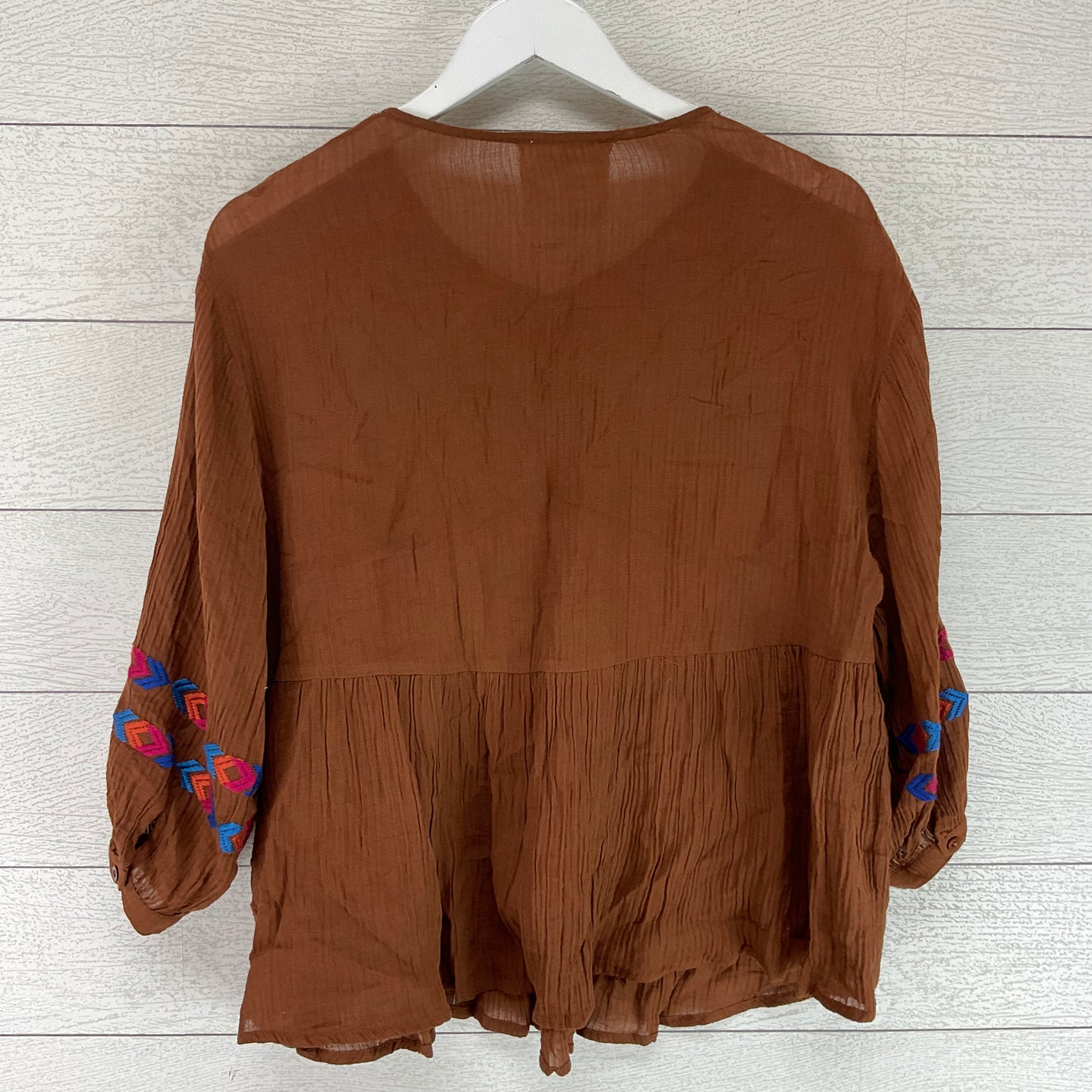 Top Long Sleeve By Savanna Jane In Brown, Size: S