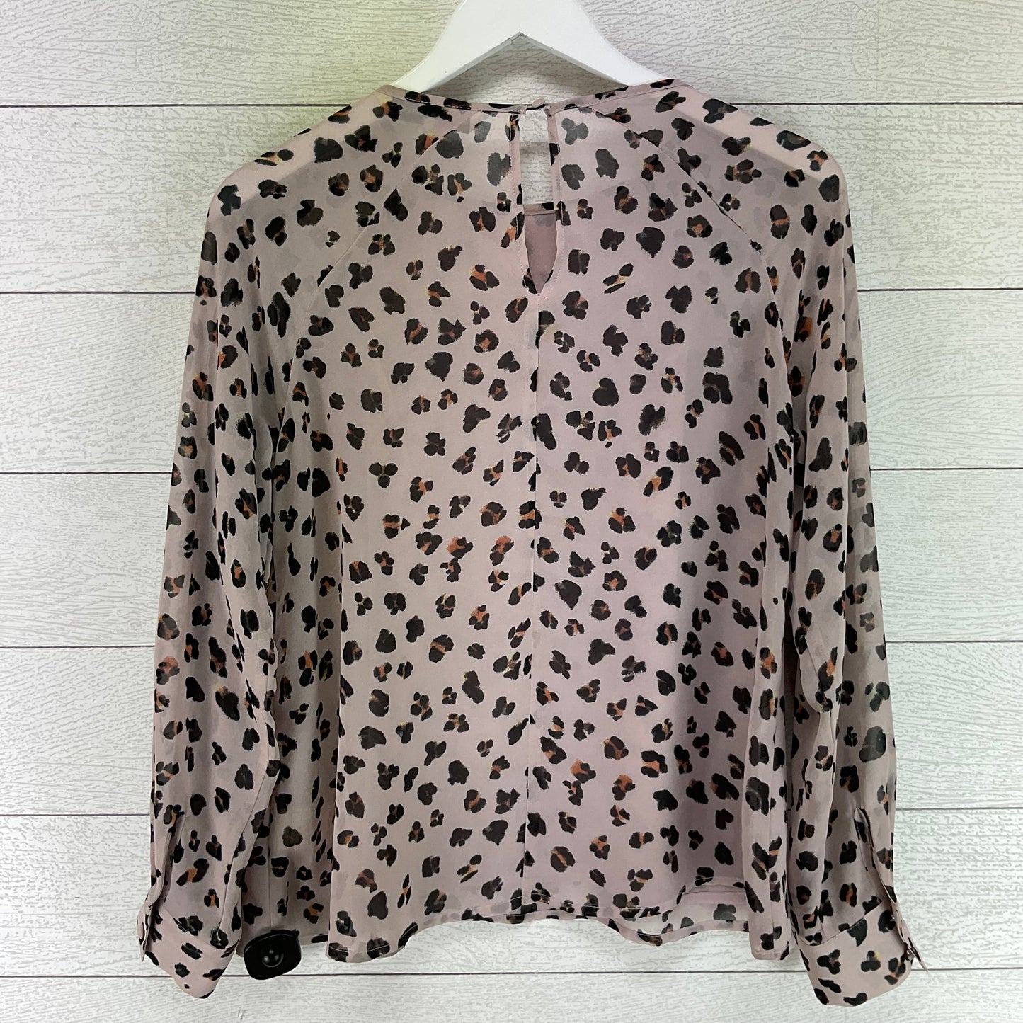 Top Long Sleeve By Cupcakes And Cashmere In Animal Print, Size: S