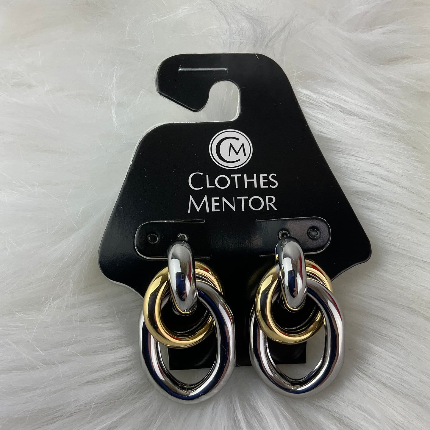 Earrings Dangle/drop By Clothes Mentor