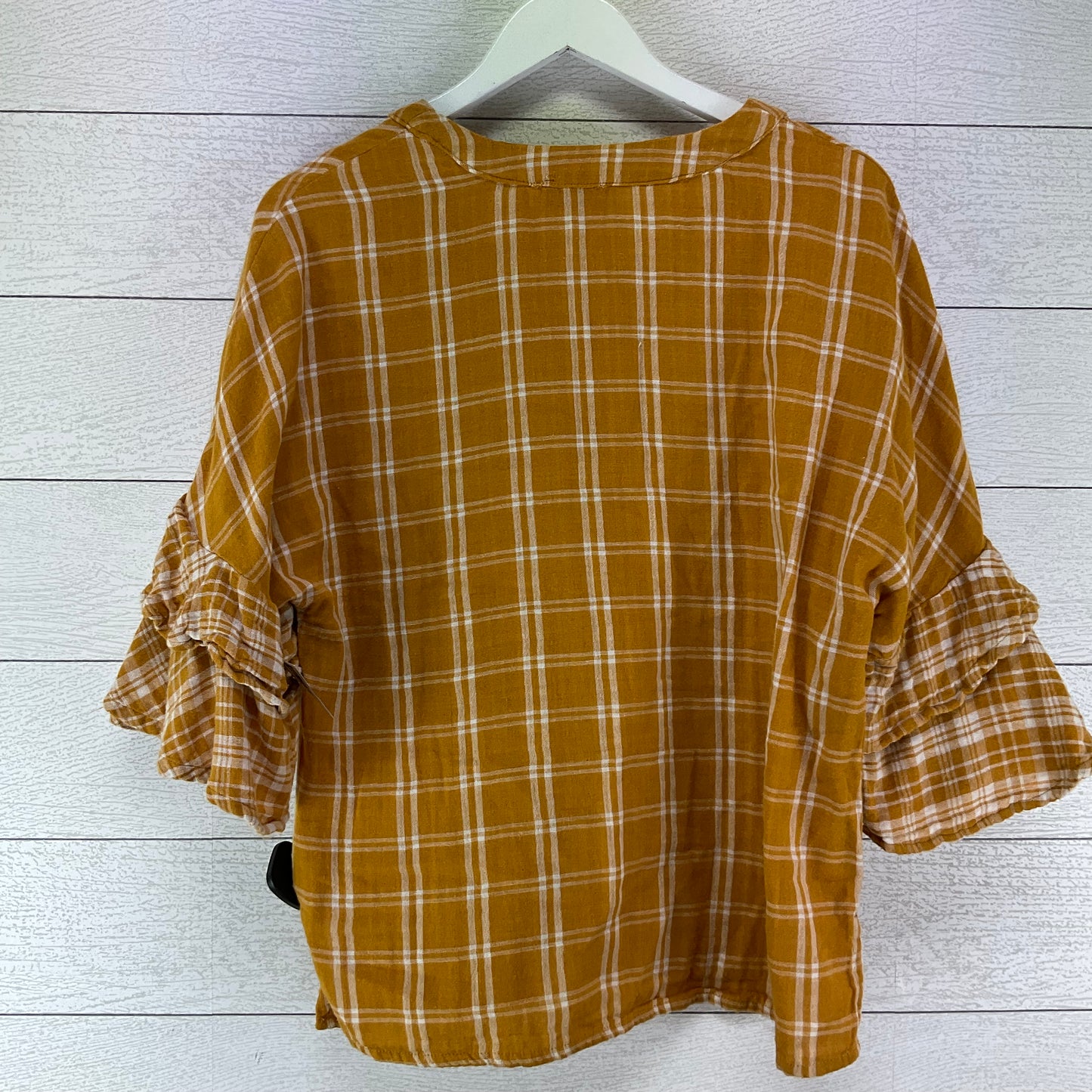 Top Long Sleeve By Gigio In Yellow, Size: S