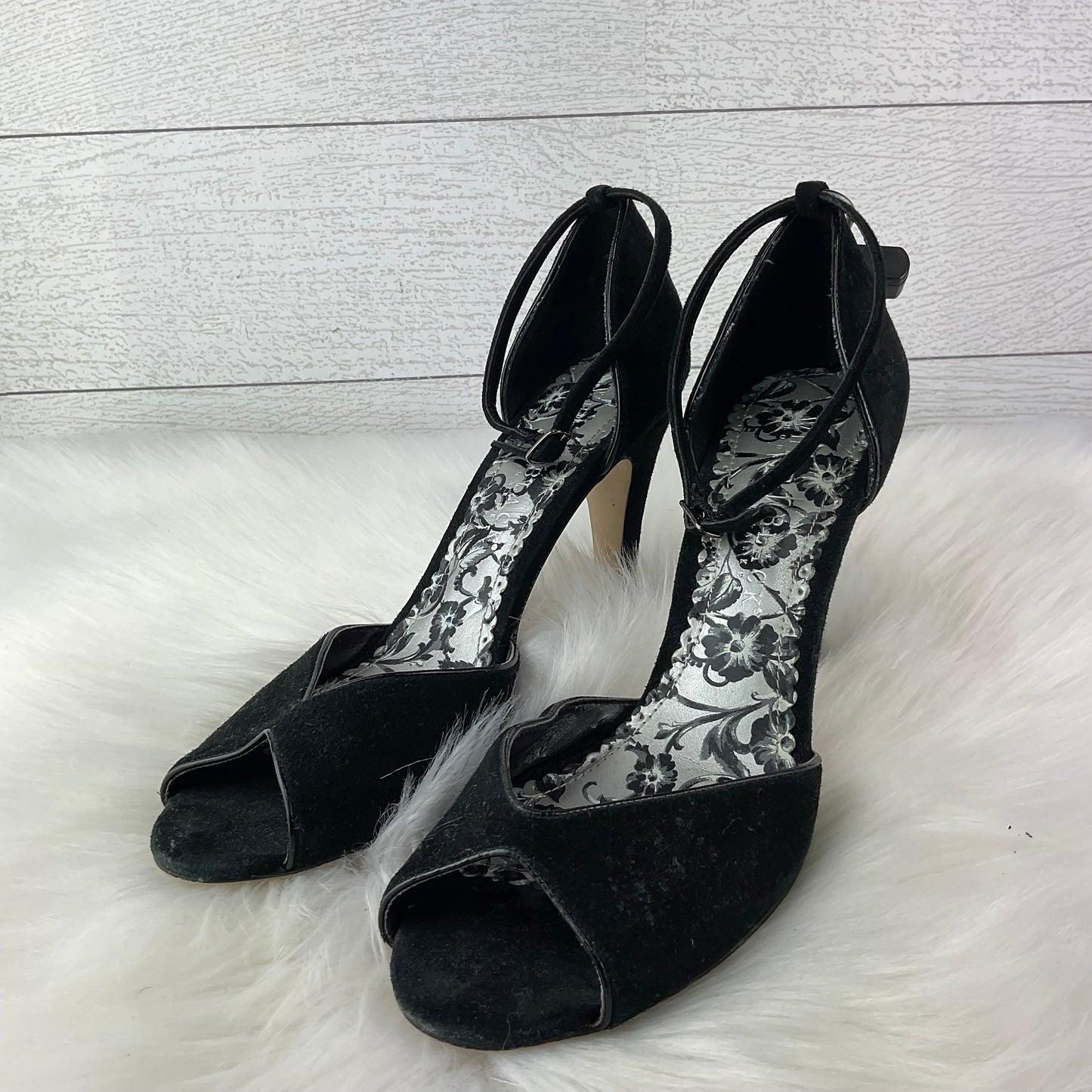 Shoes Heels Kitten By White House Black Market In Black, Size: 9