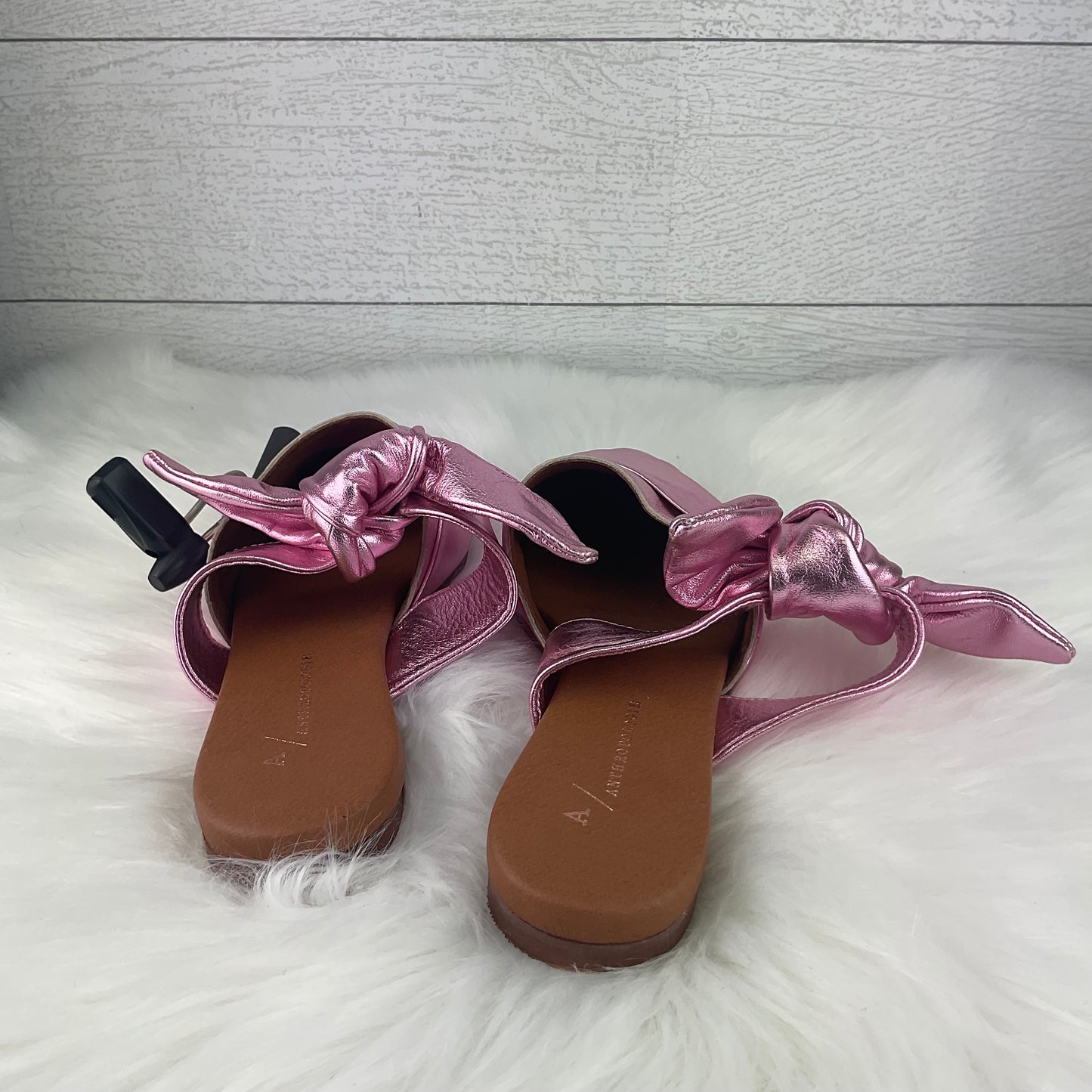 Shoes Flats By Anthropologie In Pink, Size: 6.5