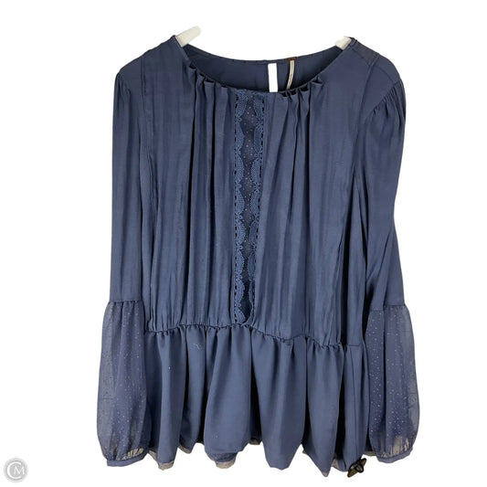 Top Long Sleeve By Free People In Blue, Size: M