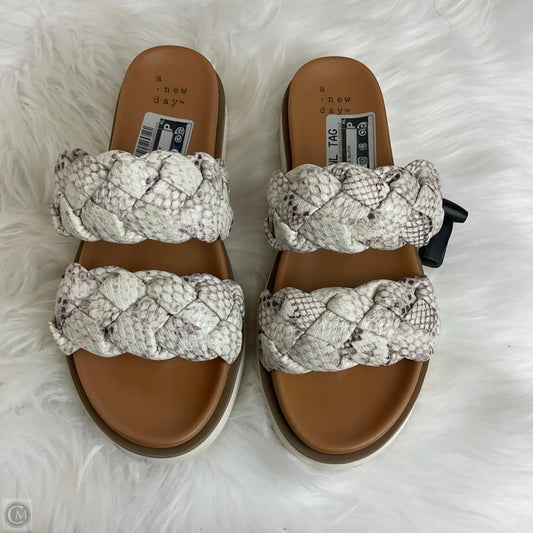 Sandals Heels Block By A New Day In White, Size: 7