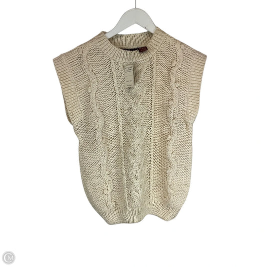 Vest Sweater By Clothes Mentor In White, Size: M