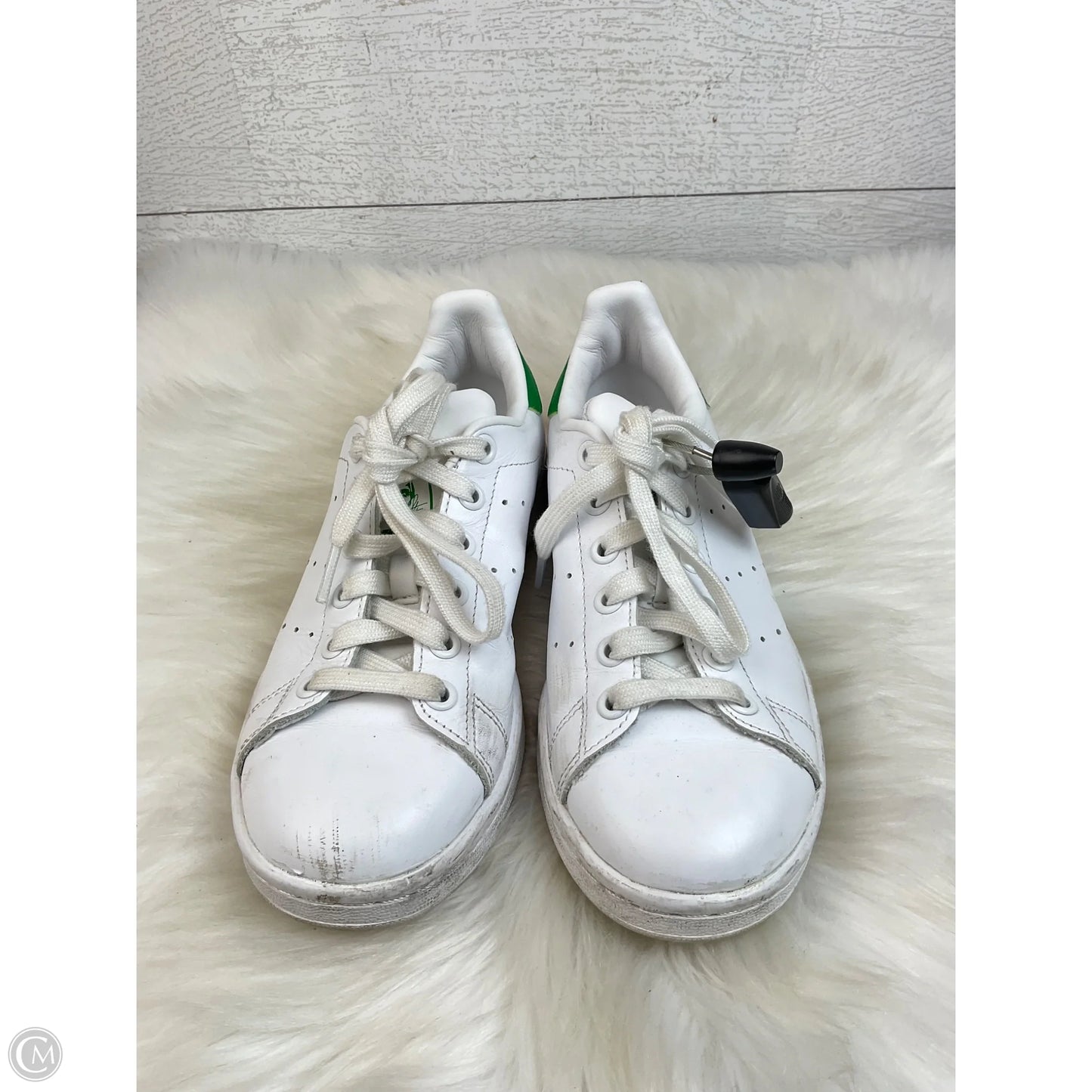 Shoes Athletic By Adidas In White, Size: 5.5