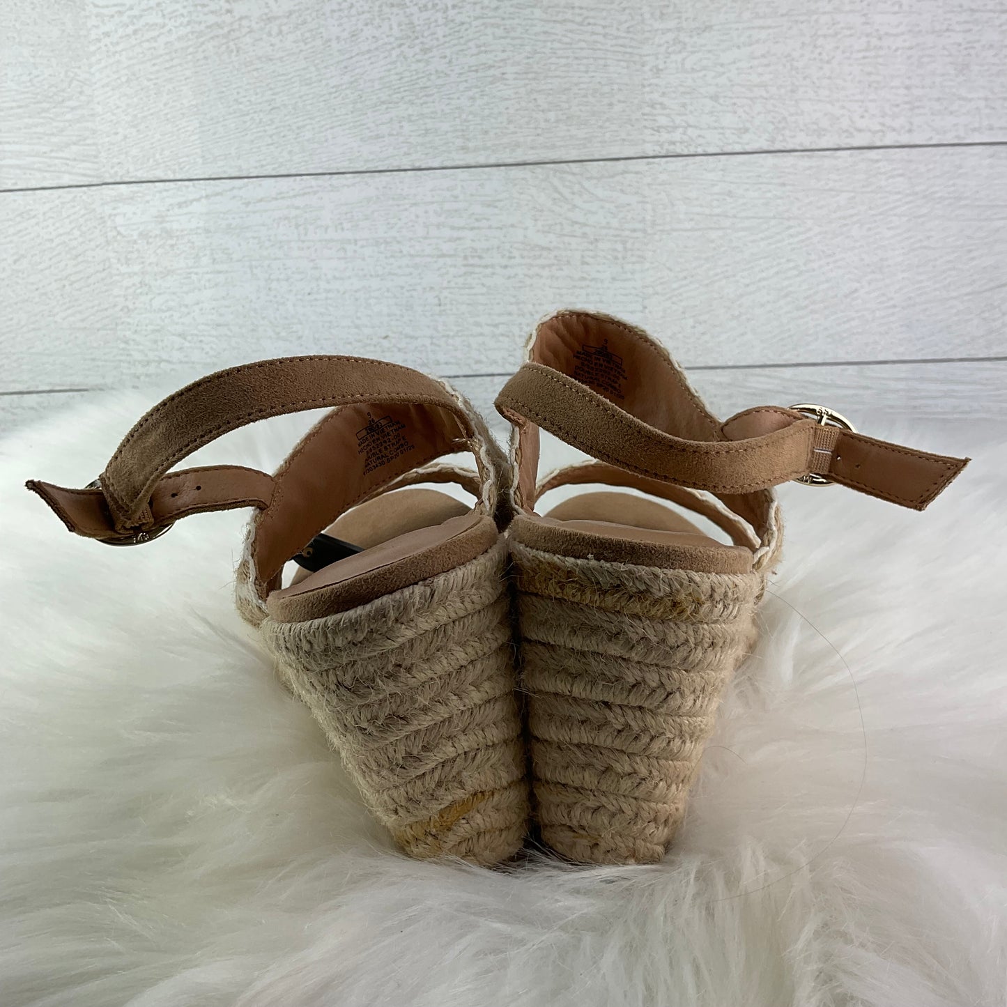 Sandals Heels Wedge By Old Navy In Tan, Size: 9