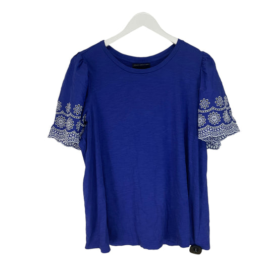 Top Short Sleeve By Lane Bryant In Blue, Size: L