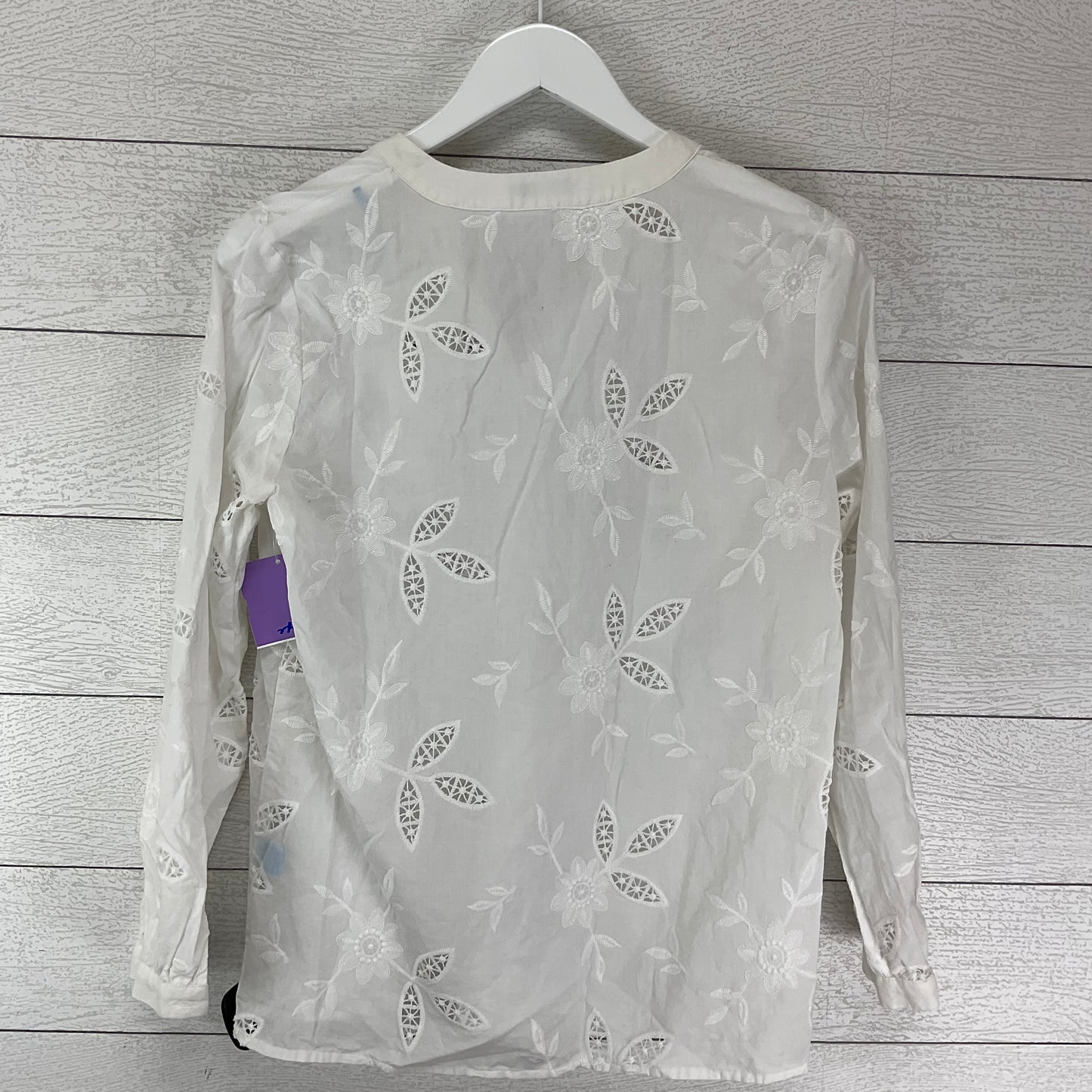 White Top Long Sleeve Clothes Mentor, Size S