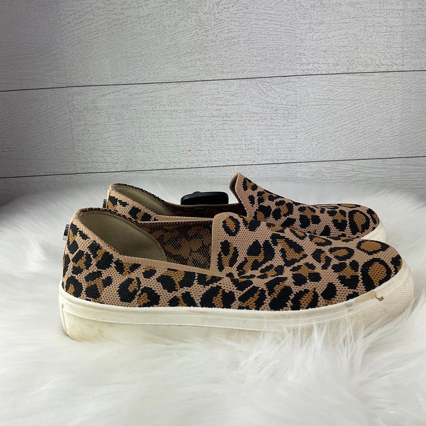 Shoes Flats By Steve Madden In Animal Print, Size: 7.5