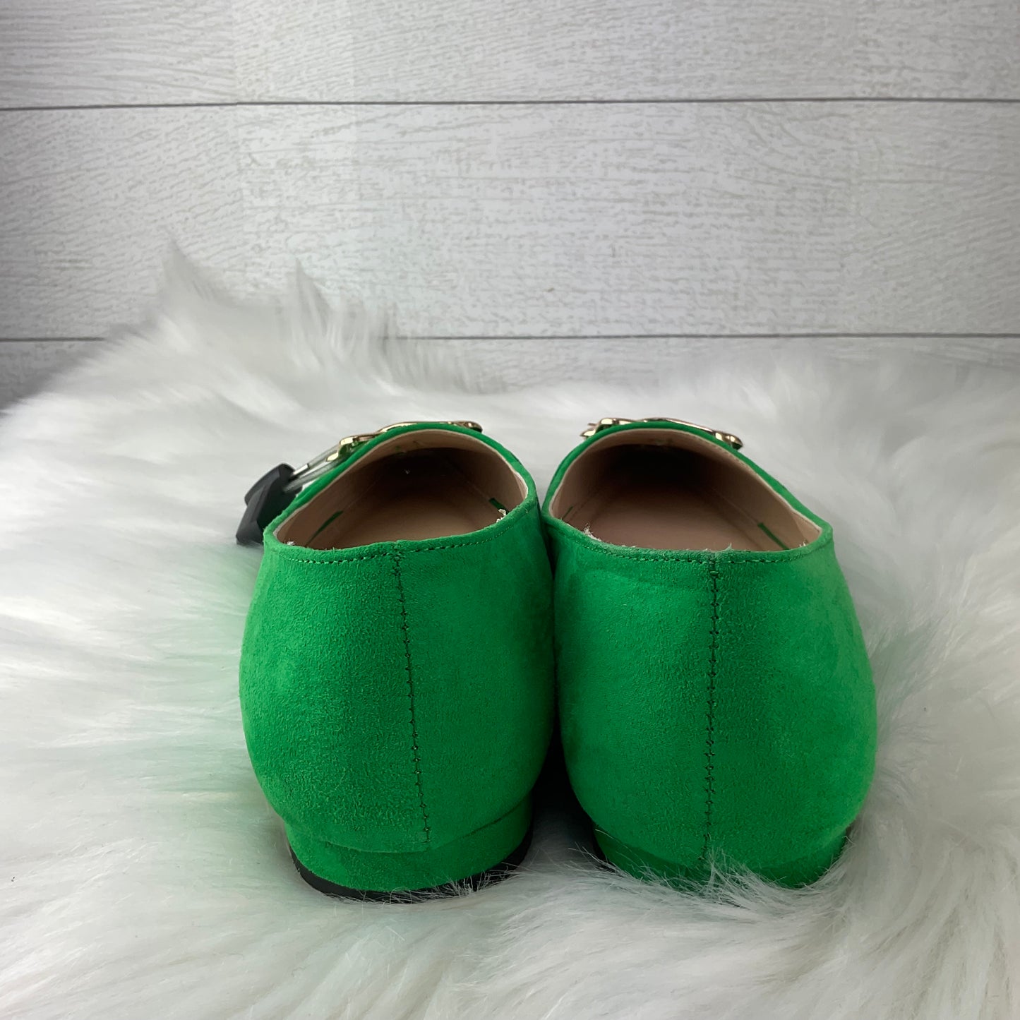 Shoes Flats By Clothes Mentor In Green, Size: 8