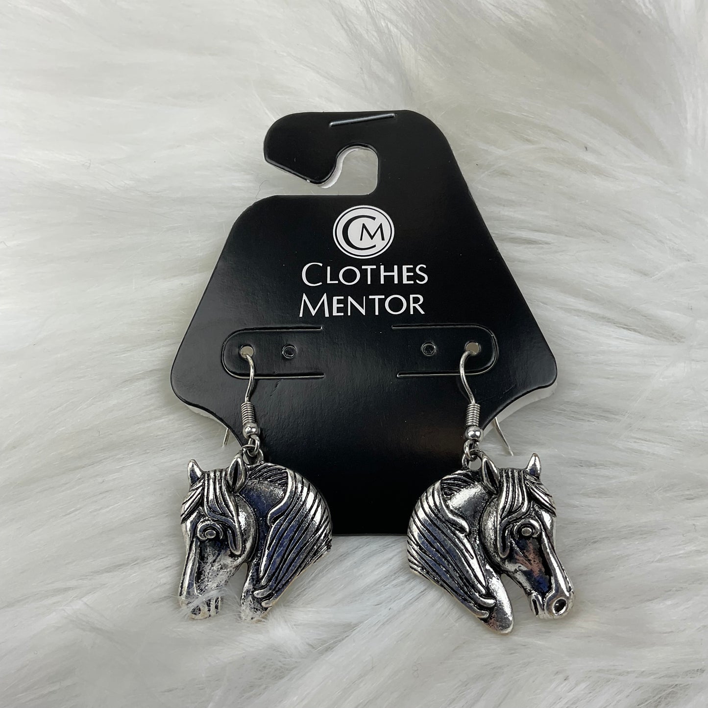 Earrings Dangle/drop By Clothes Mentor