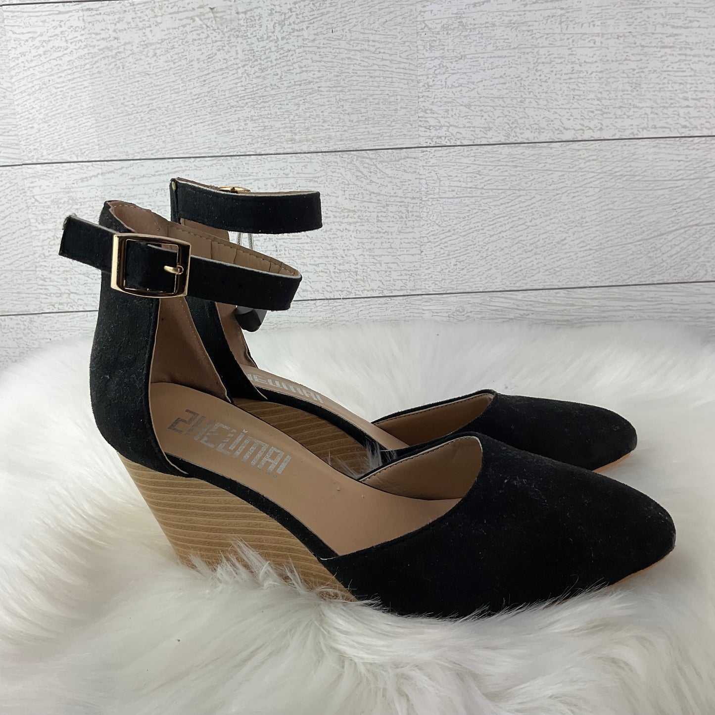 Shoes Heels Wedge By Clothes Mentor In Black, Size: 9