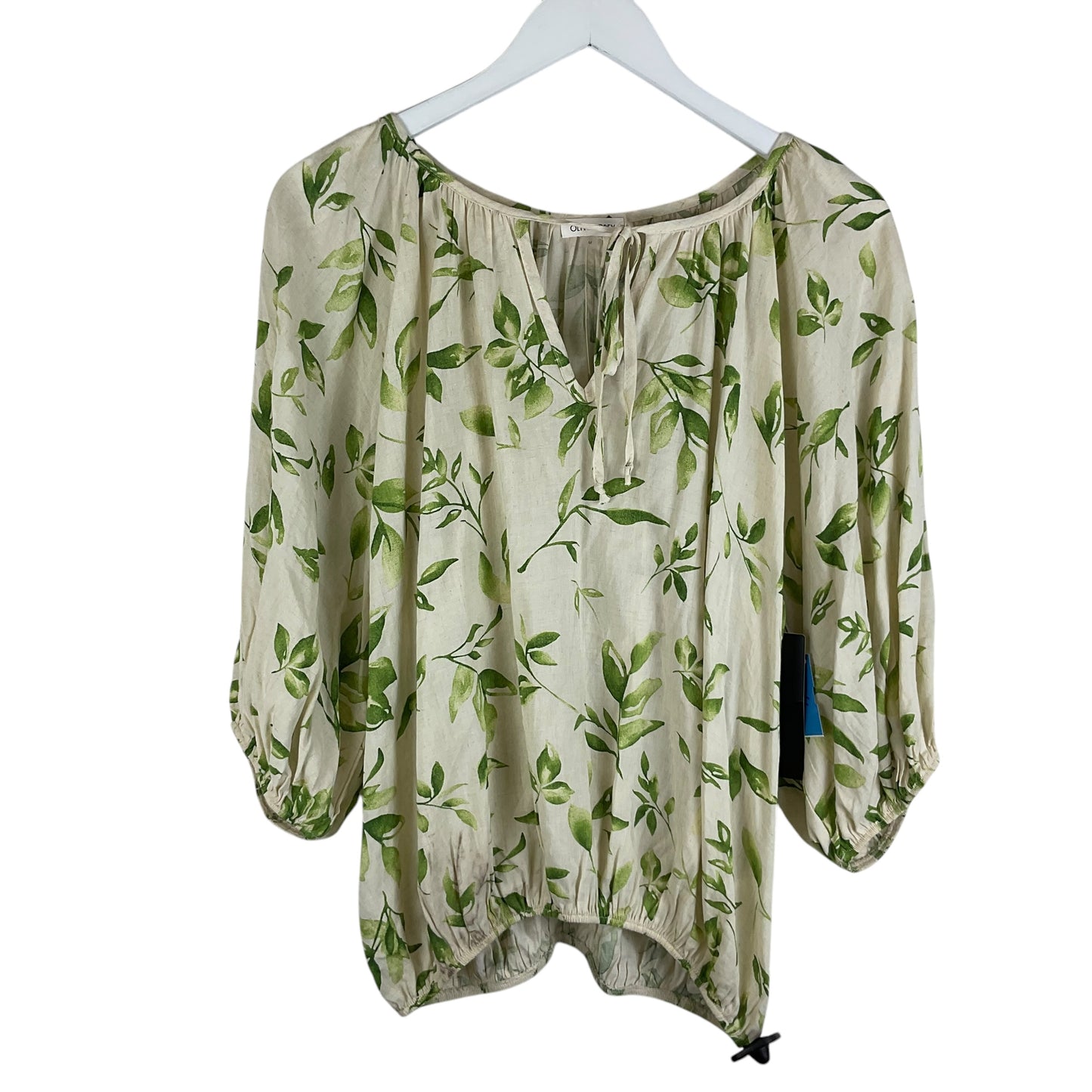 Top Long Sleeve By Clothes Mentor In Cream & Green, Size: M