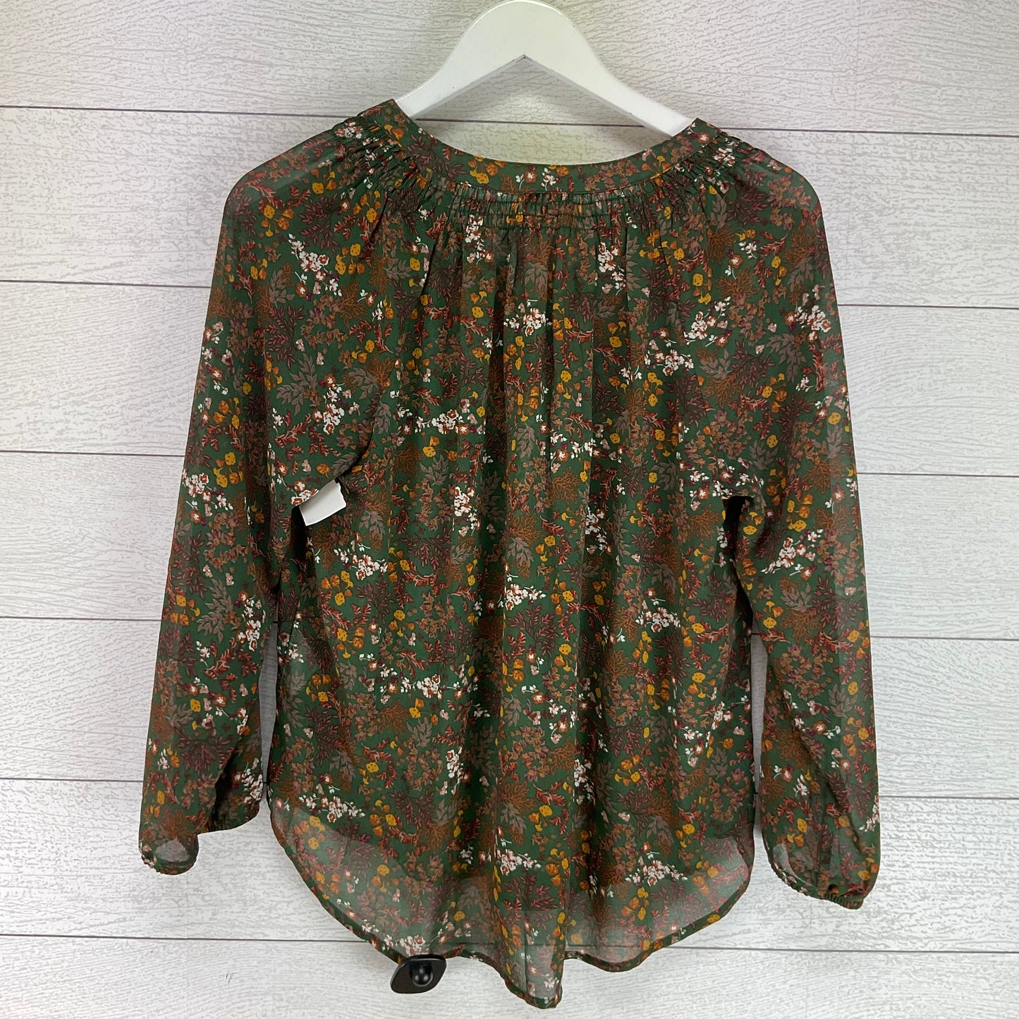 Top Long Sleeve By Clothes Mentor In Green, Size: S